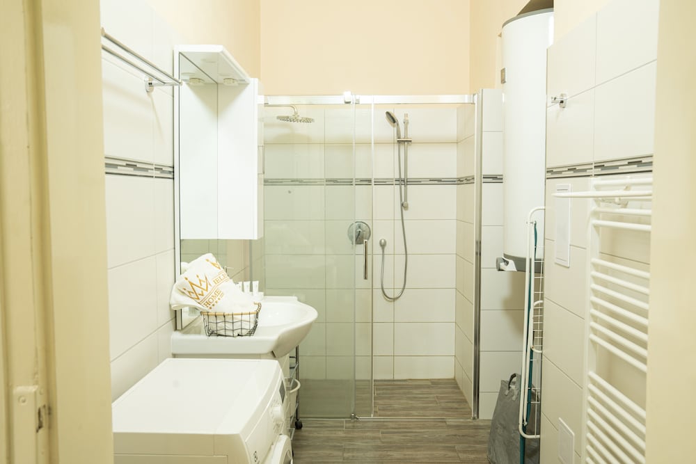 Фото Helen Homestay Václavské náměstí