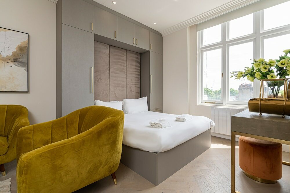 Фото Luxury Apartments Near Harrods and the Science Museum