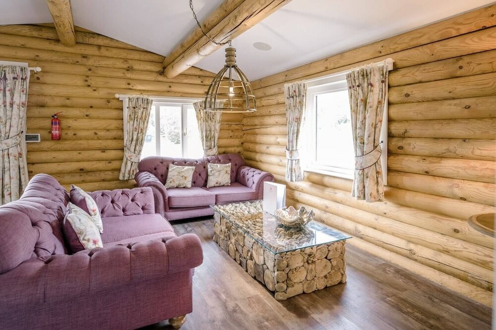 Фото Magnolia, Kingfishers