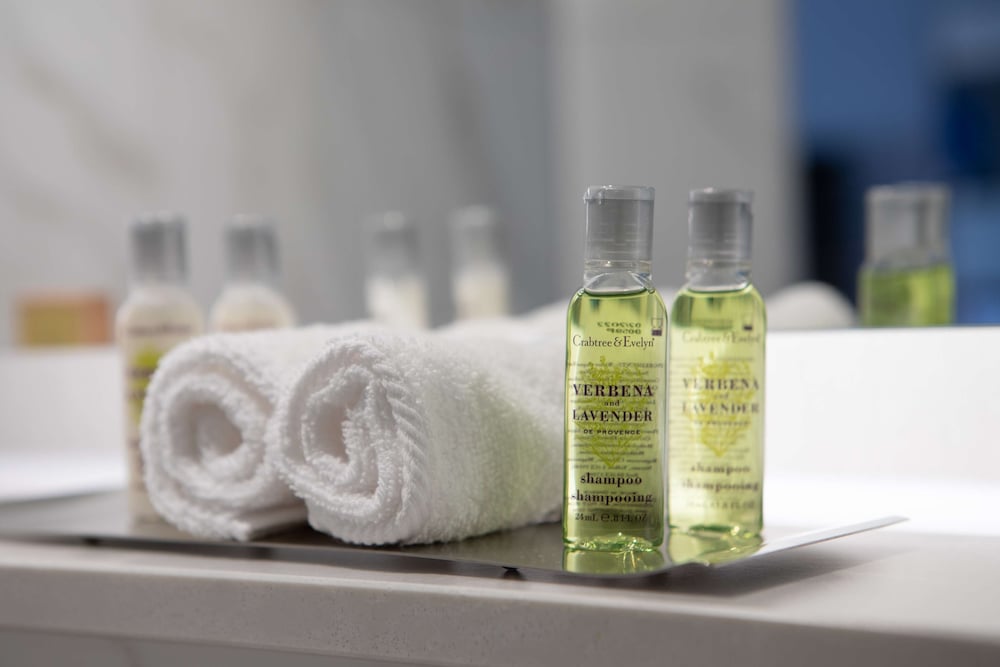 Фото DoubleTree by Hilton Stoke on Trent