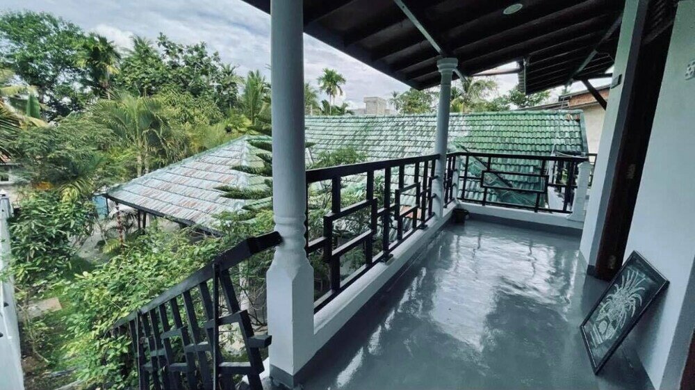 Фото Kiara Sands Hotel Mirissa