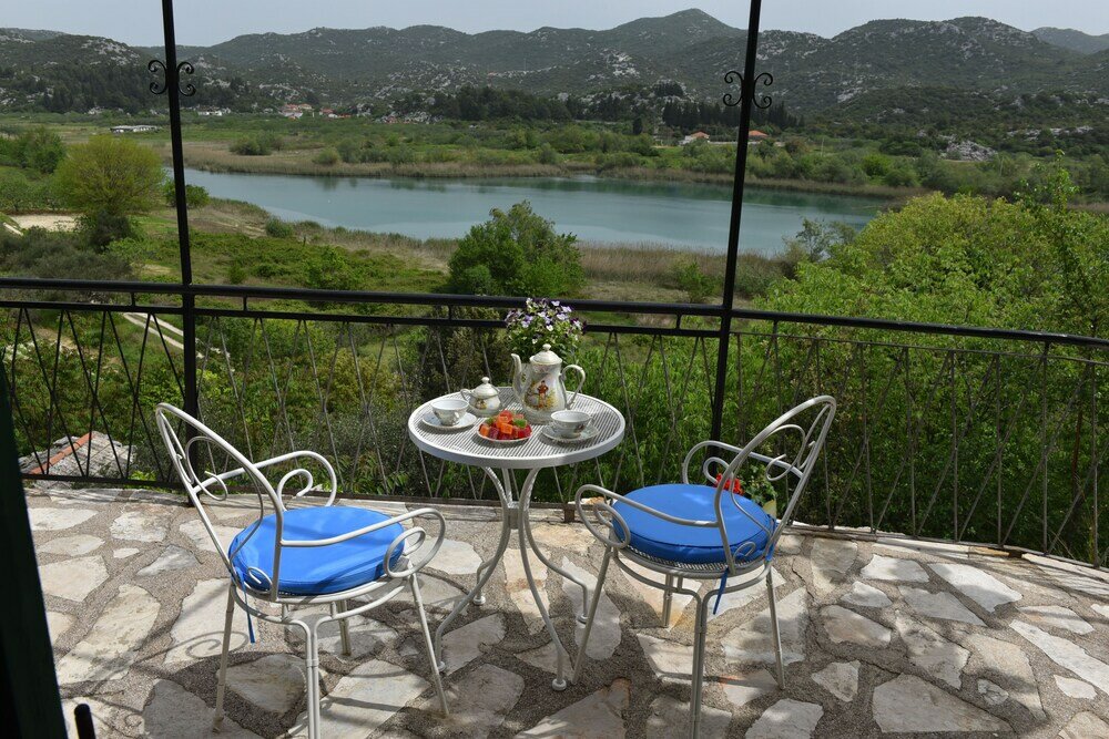 Фото Dalmatian traditional apartment