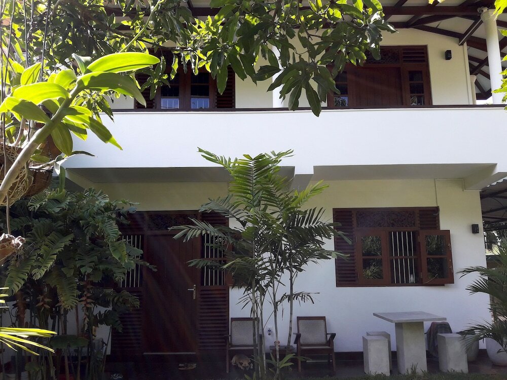 Фото Manel Guesthouse