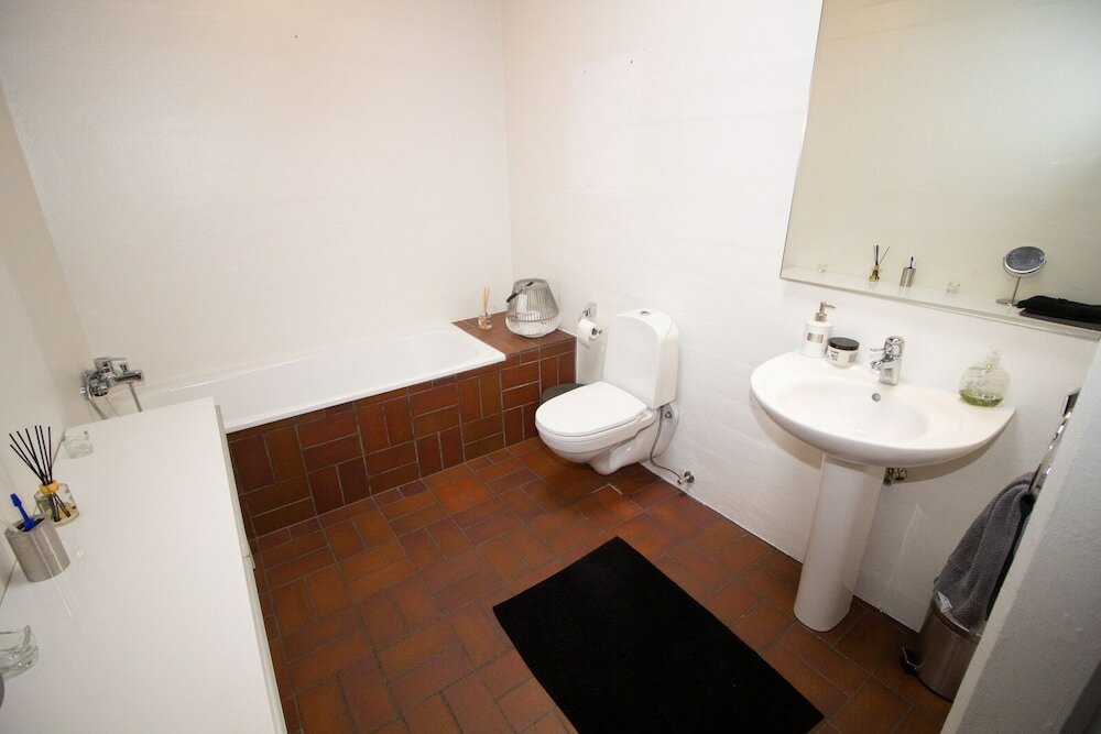 Фото Seaside Villa - 6 bedrooms