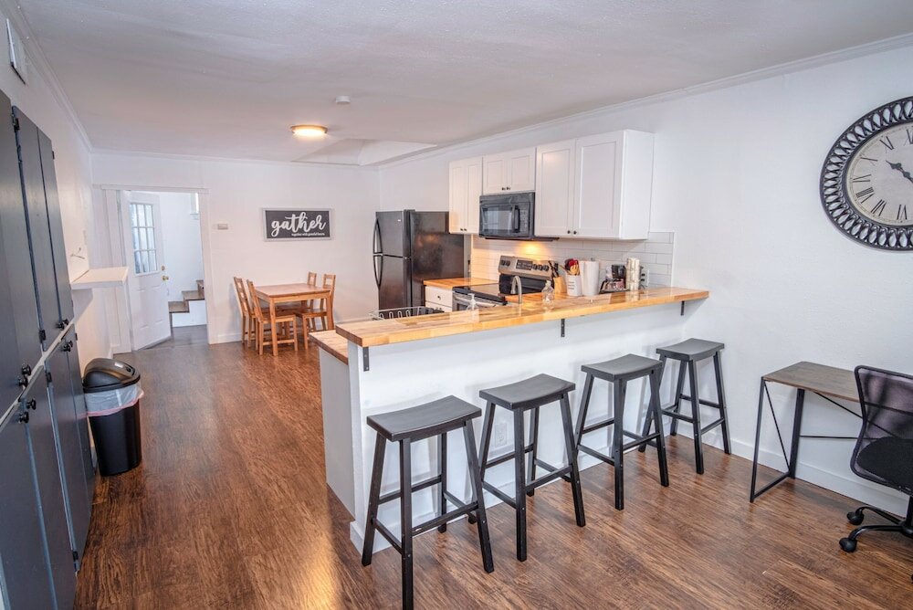 Фото Tranquil Getaway 3br/2ba Near Downtown