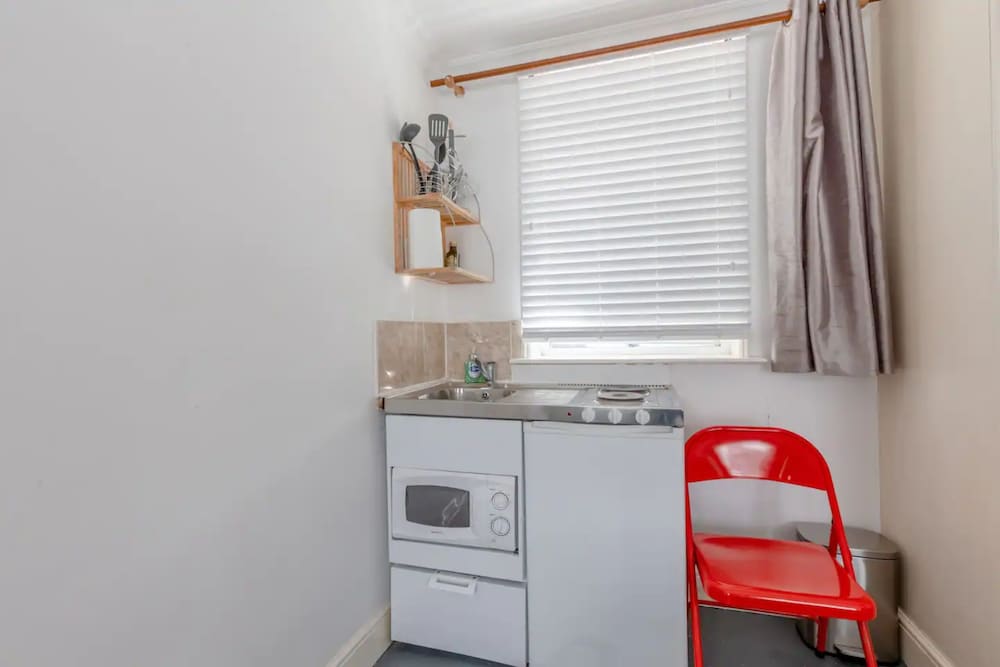Фото Cosy Self-contained Studio in Aldgate