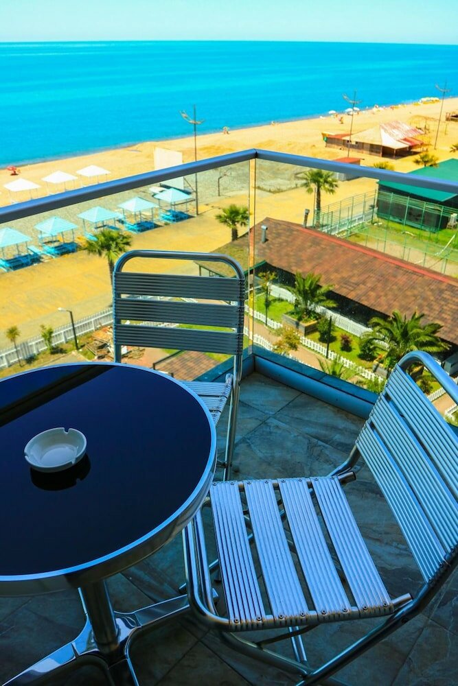 Фото Era Palace Kvariati