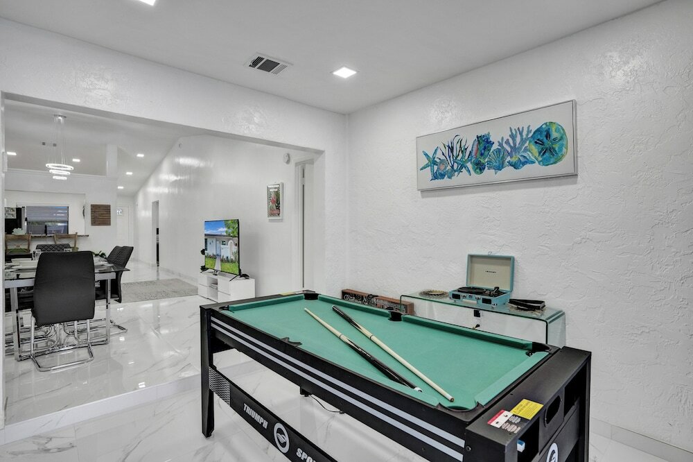 Фото The Lake House in Fort Lauderdale