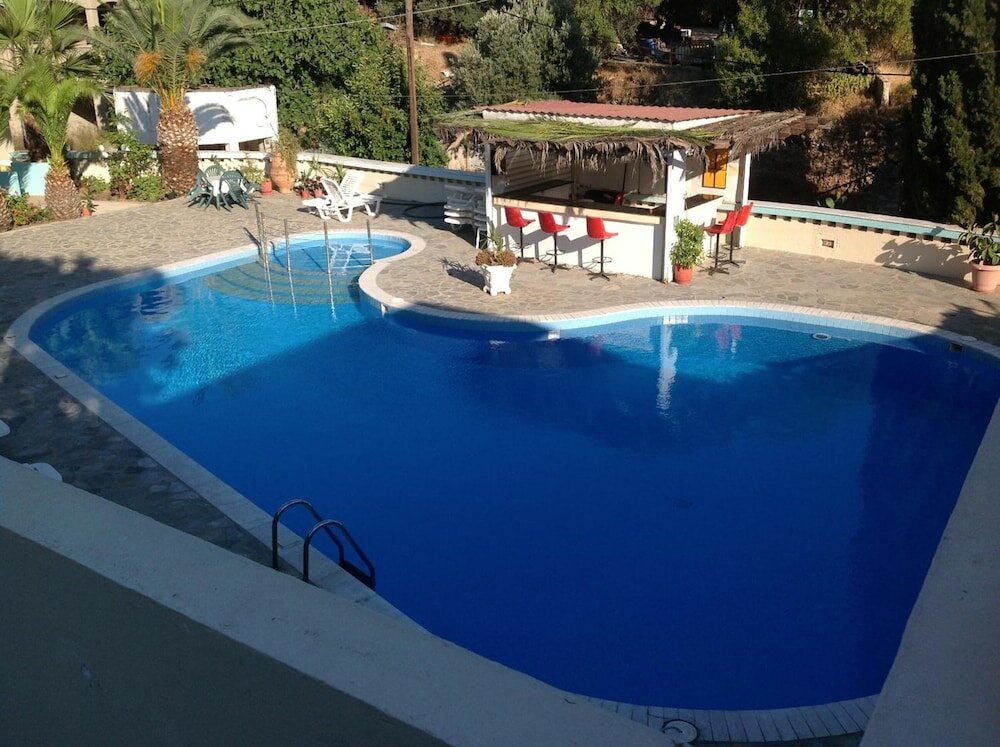 Фото Voula Ilias Studios