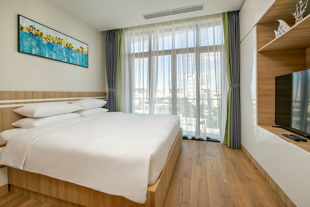 Фото Sun River Hotel & Apartment