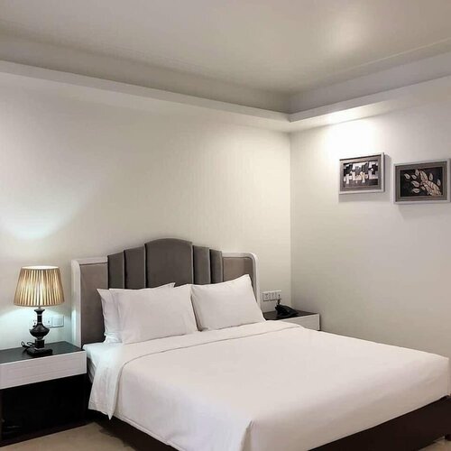 Гостиница Lotus Hotel & Apartment в Хайфоне