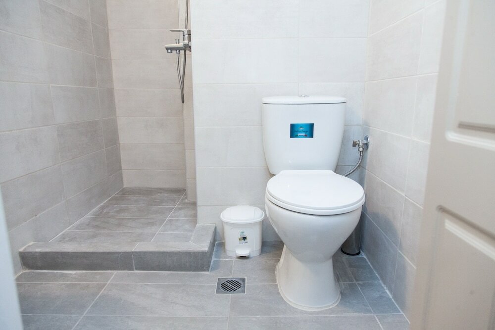 Фото Brand new apt in central Athens