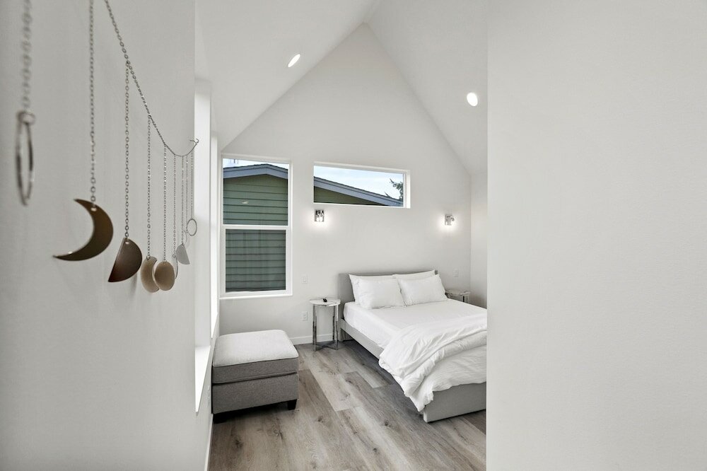 Фото Eco built Crown Hill Townhouse