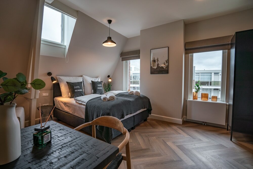 Фото Limehome Den Haag Keizerstraat