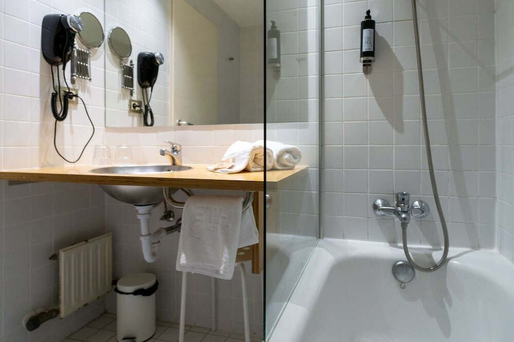 Фото Kyriad Direct Eth Irun