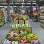 Balbobek (Soltústik aınalym tas joly, 9Б), toys and games