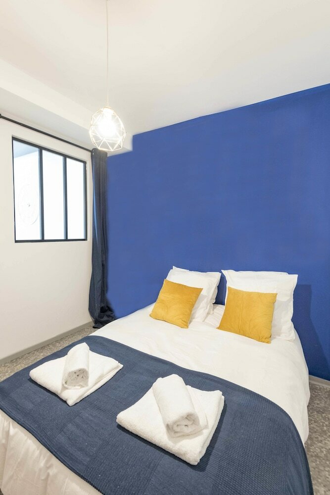 Фото Villa Lafaille Apartment Hotel by J