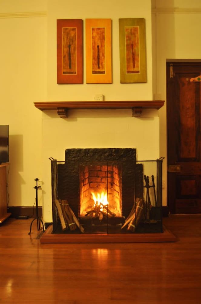 Фото Hill Cottage