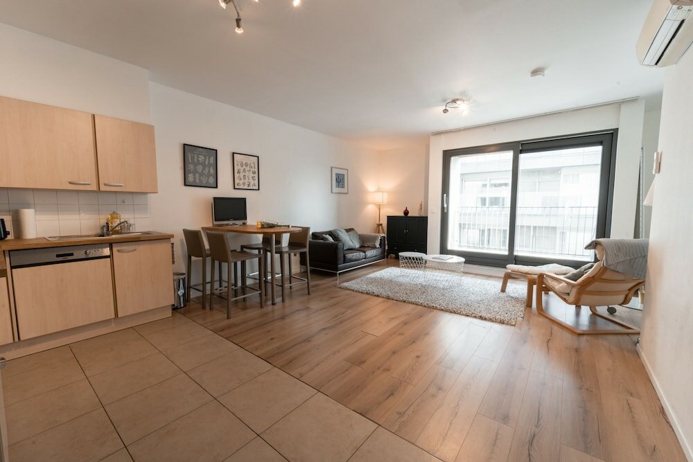 Фото Brussels Pelican Charming