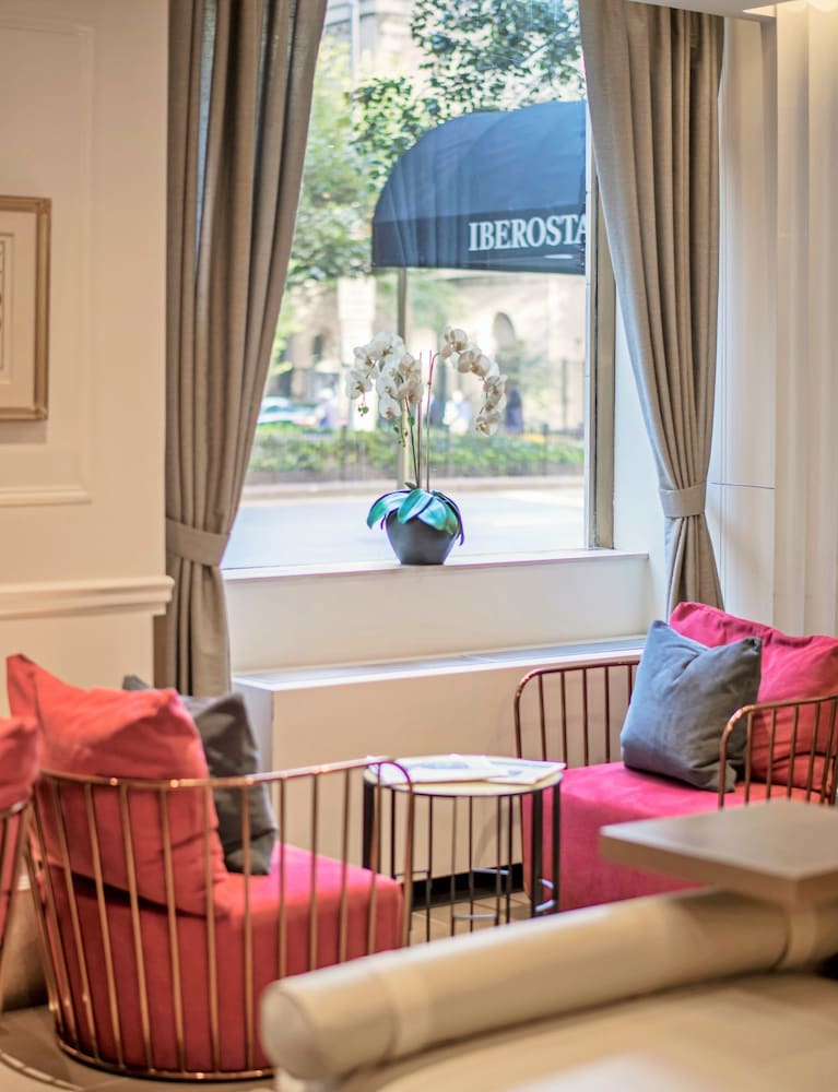 Фото 70 Park Avenue Hotel