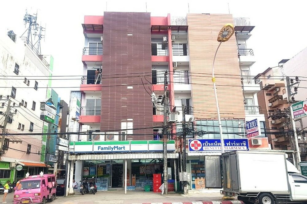 Фото Patong Bay Inn