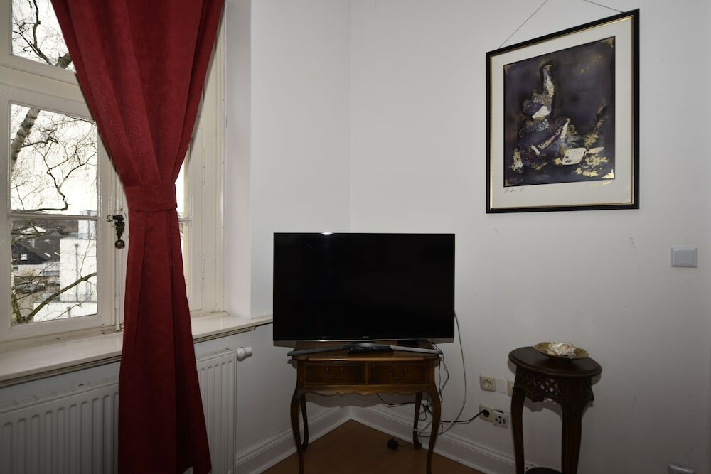 Фото Ferienwohnung Villa Weyermann