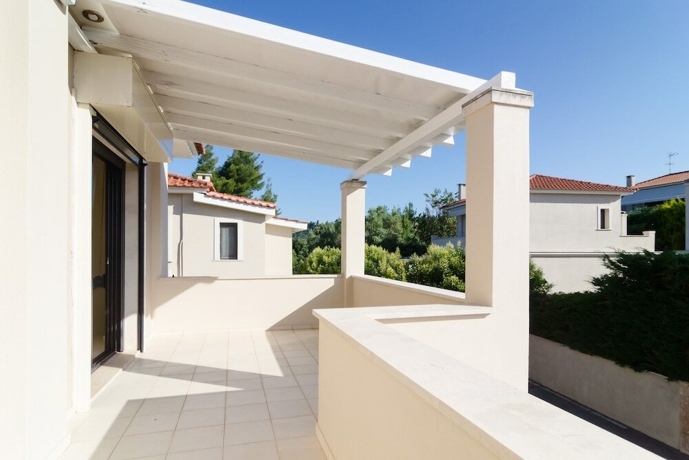 Фото White Rose Villa