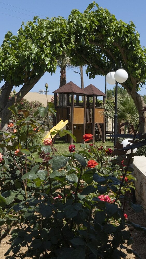 Фото Maleme Mare Beach Resort Hotel