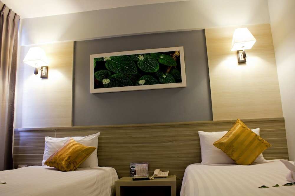 Фото On Hotel Phuket
