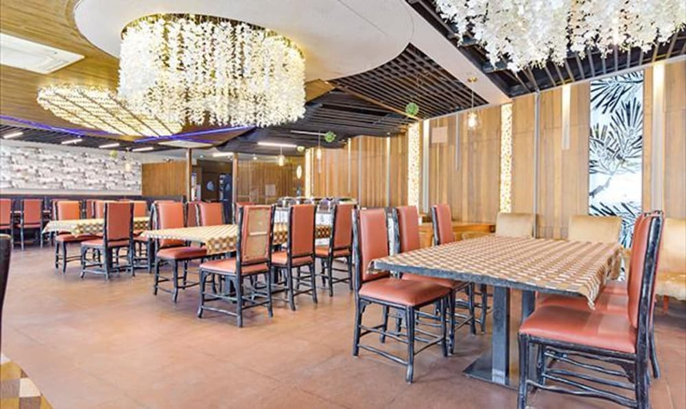 Фото Fabhotel Kia Residency