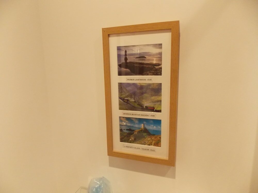 Фото Craig Eithin B & B Holyhead