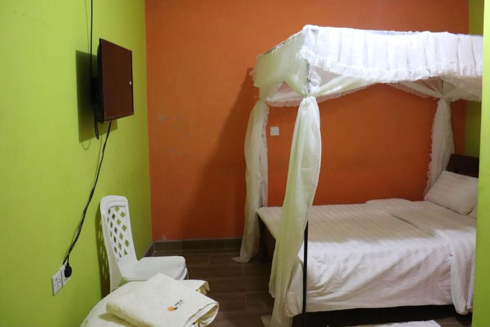 Фото Bomani Hotel