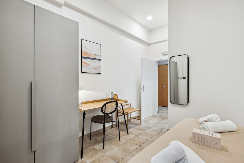 Фото Limehome Rome VIA dei Reti