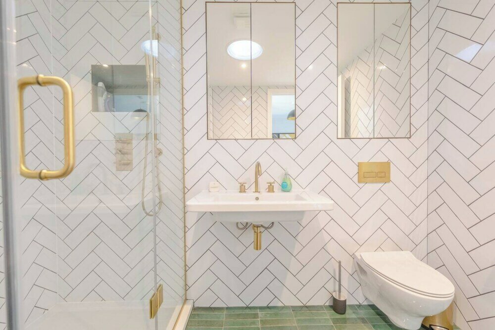 Фото Beautiful & Modern 3bd House- Kennington!