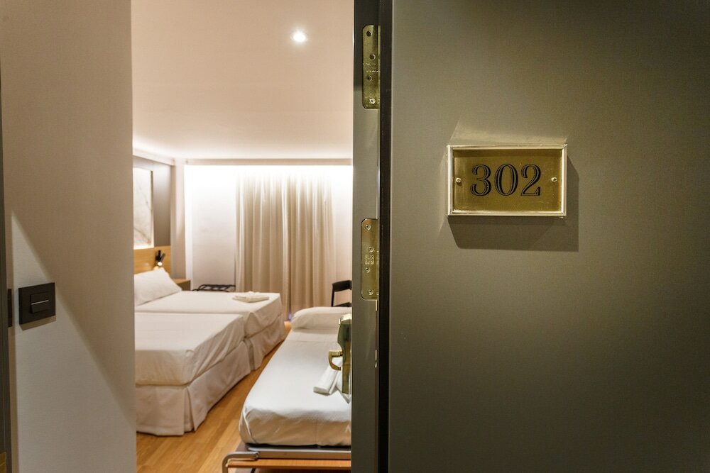 Фото Dauro Hotel