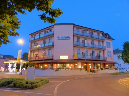 Гостиница Hotel Plaza в Кройцлингене