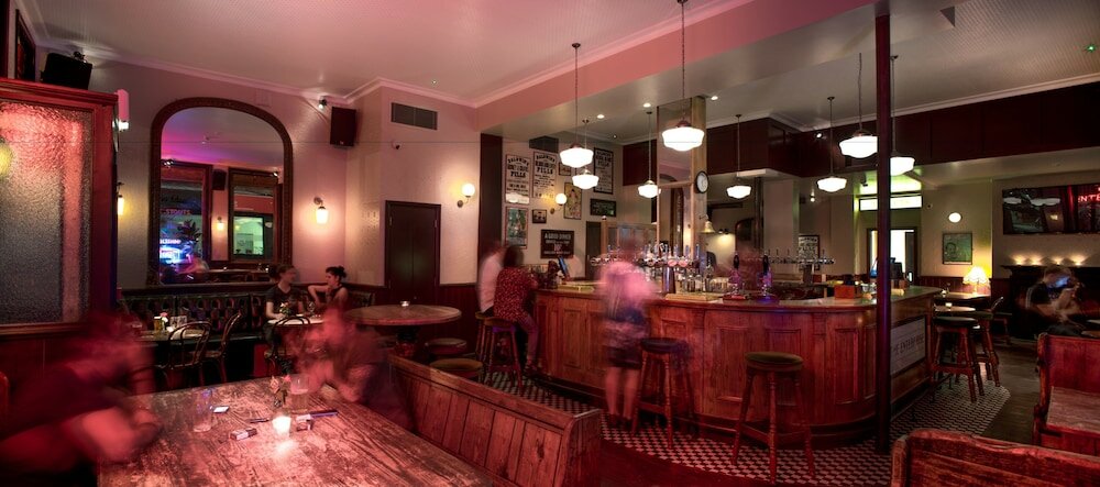 Фото Camden Enterprise Hotel & Pub