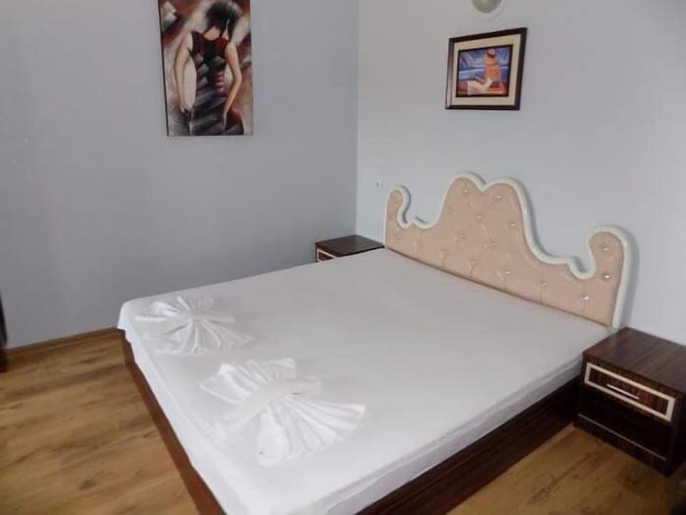 Фото Guest House & Rooms Chris Toros