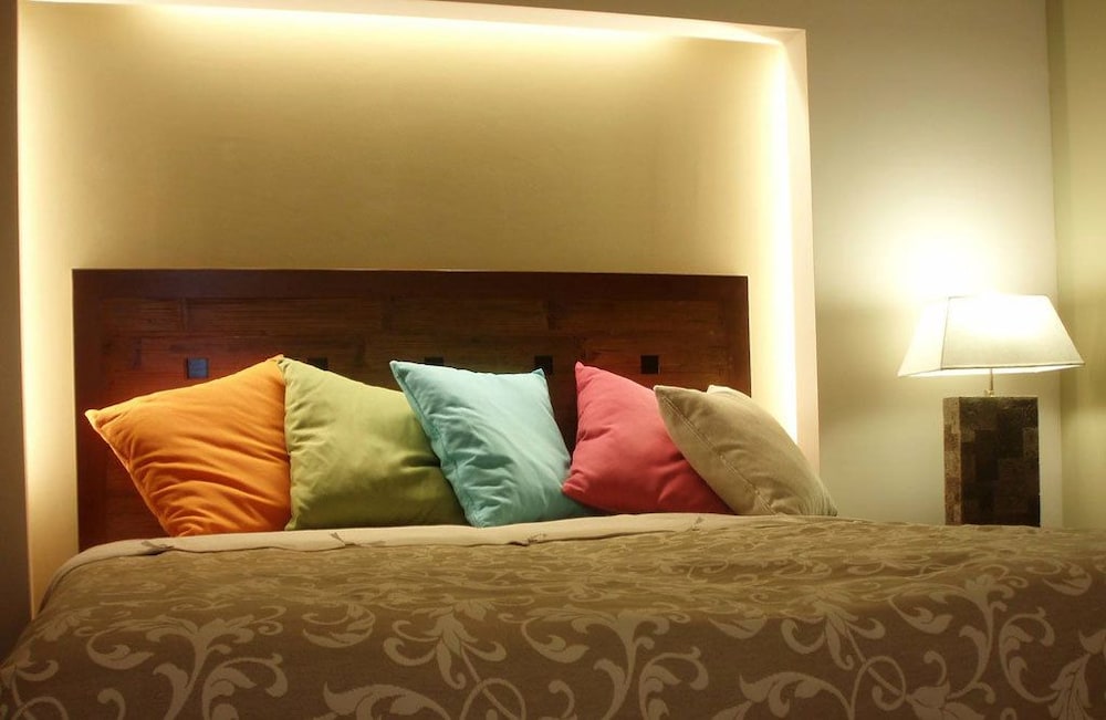 Фото Astrolabe Hotel