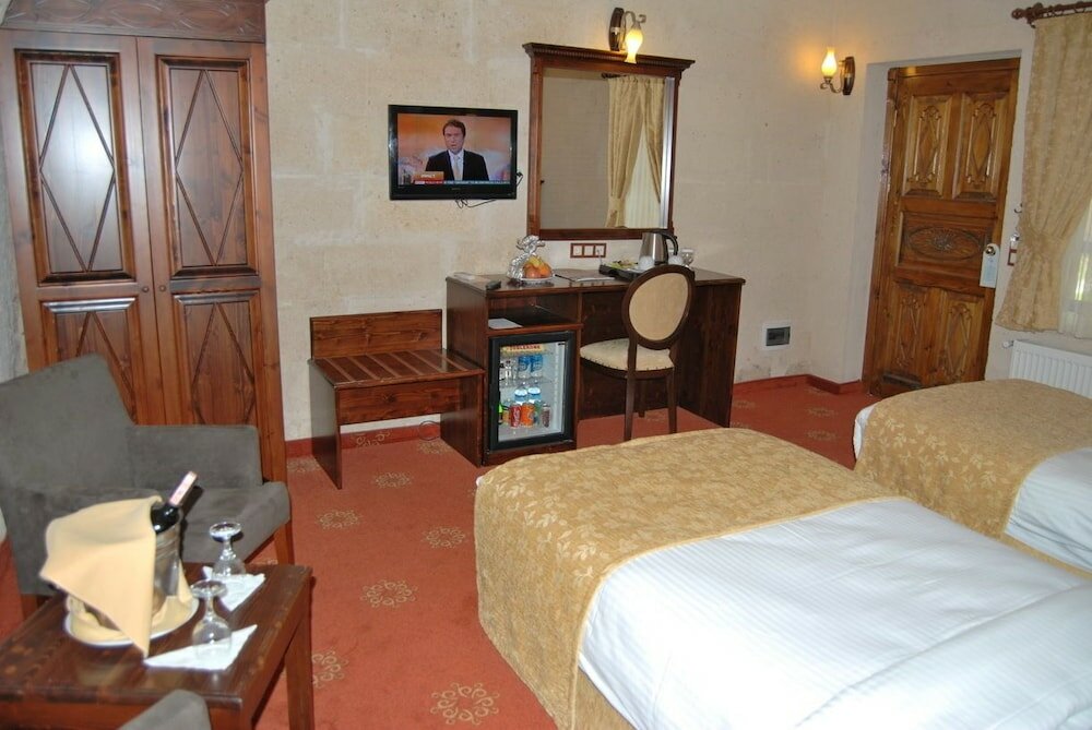 Фото Dilek Kaya Hotel