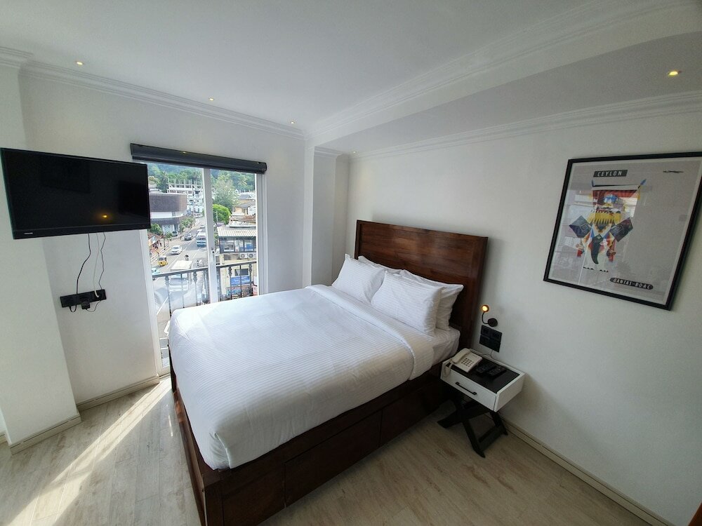 Фото Bed Station 210