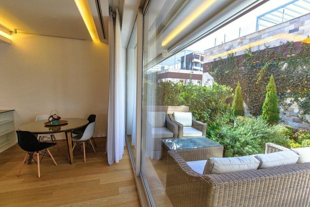 Фото Royal Sealine - Rozino