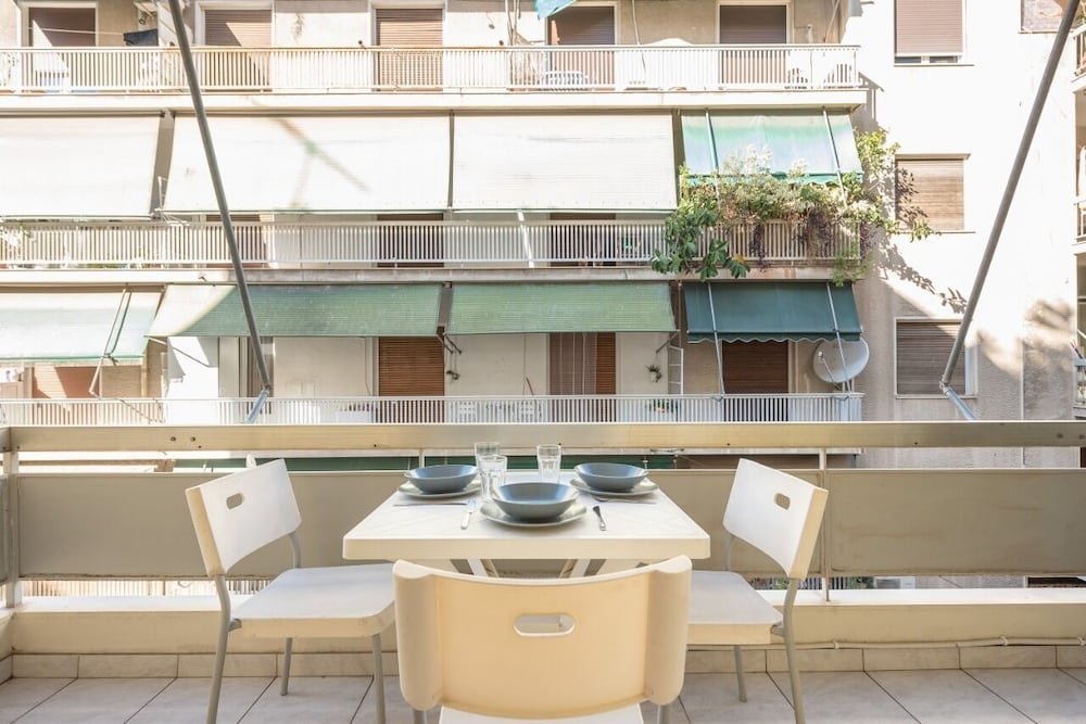 Фото Pagkrati 2 bedroom apartment for 4 persons