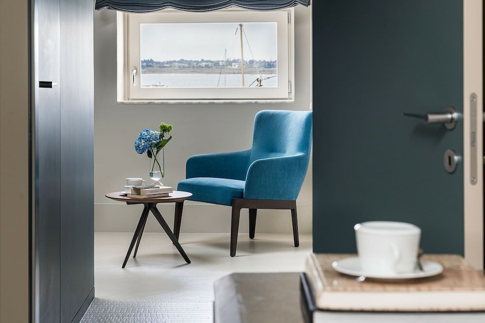 Фото Byssus Suites