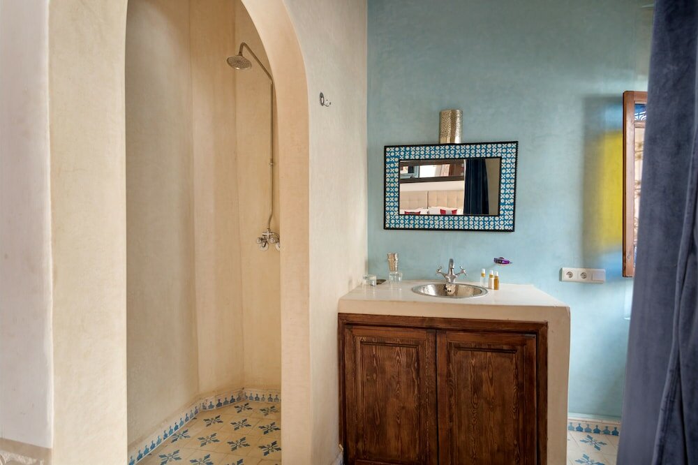 Фото Riad Lucinda