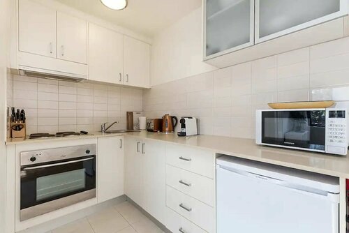 Гостиница Prime Location 1 Bedroom Apartment Near Mcg With Parking в Мельбурне