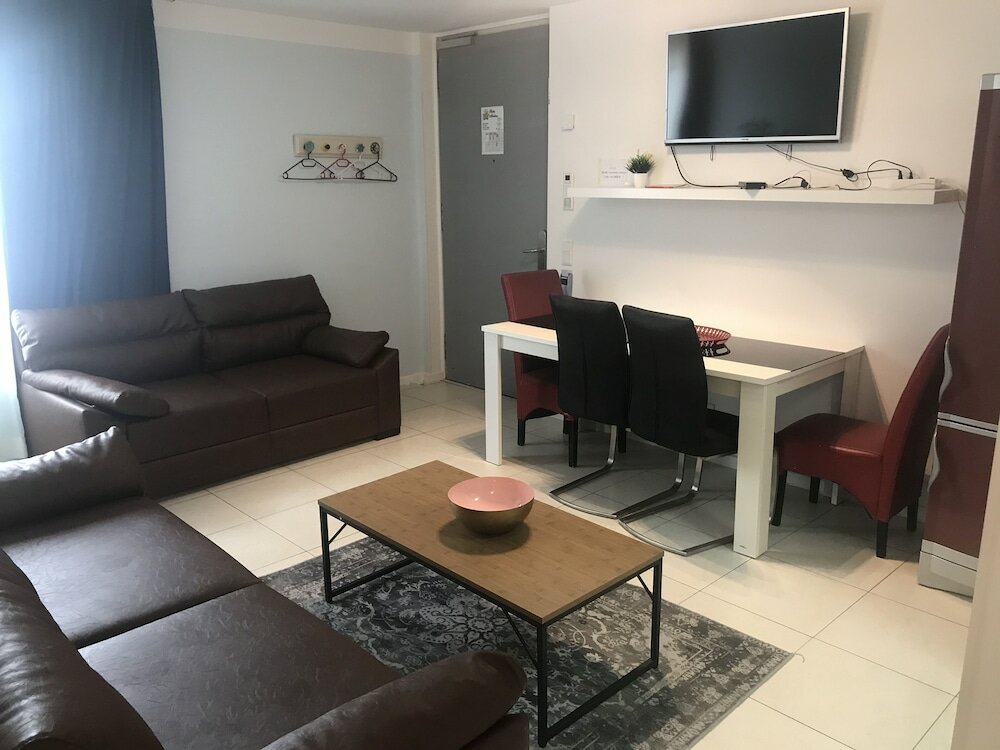 Фото Апарт-Отель Munich Downtown Suites