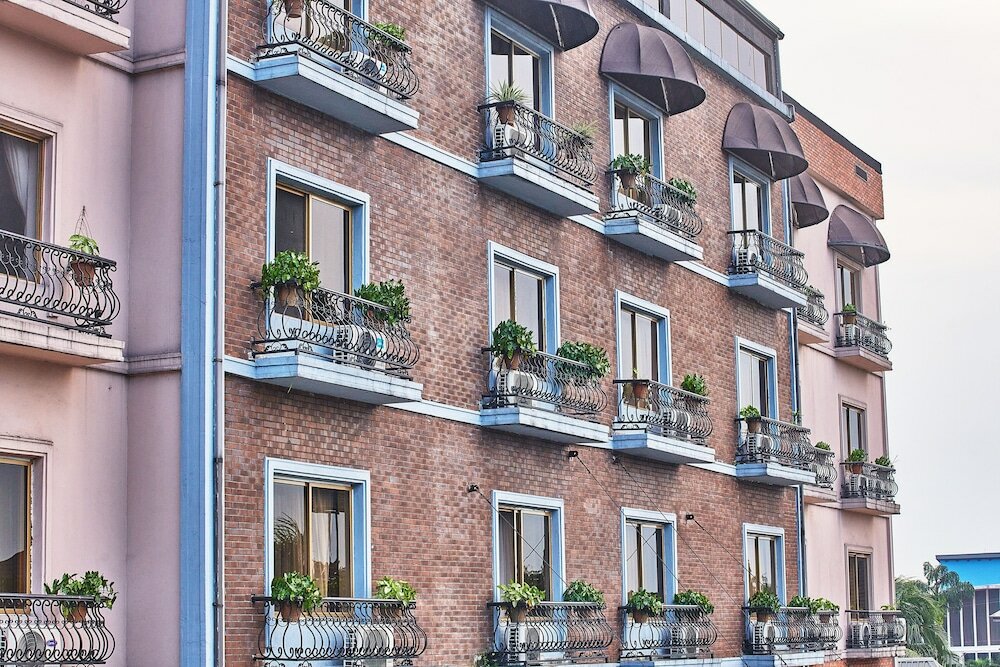 Фото отеля 2