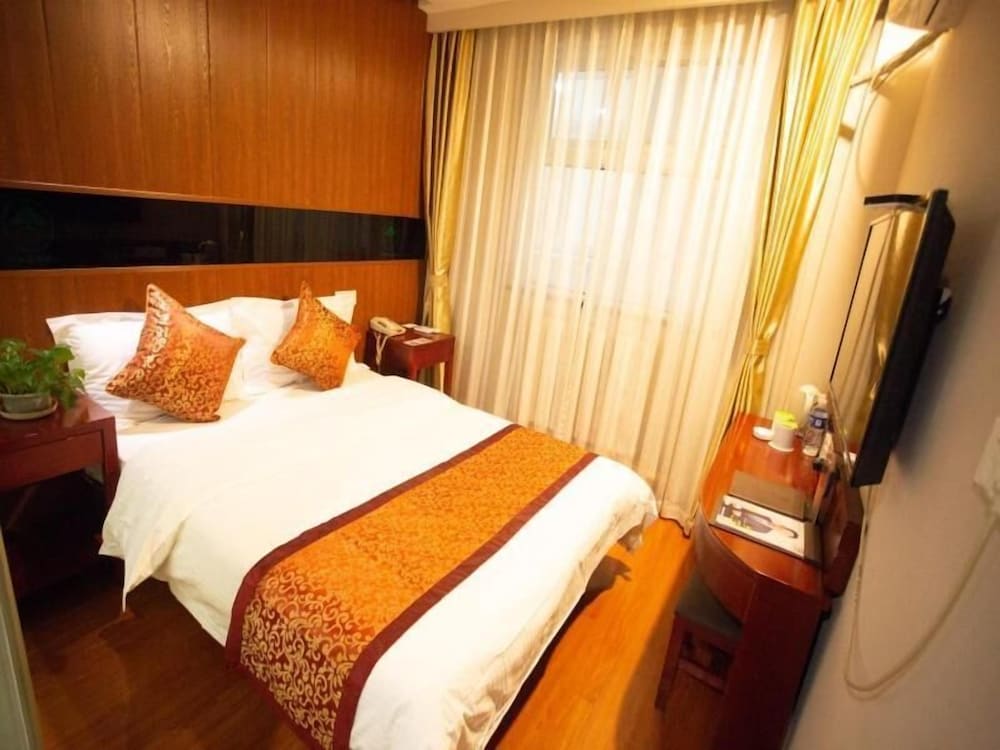 Фото GreenTree Inn TianJin Ji County South YuYang Road GuLou Square Express Hotel
