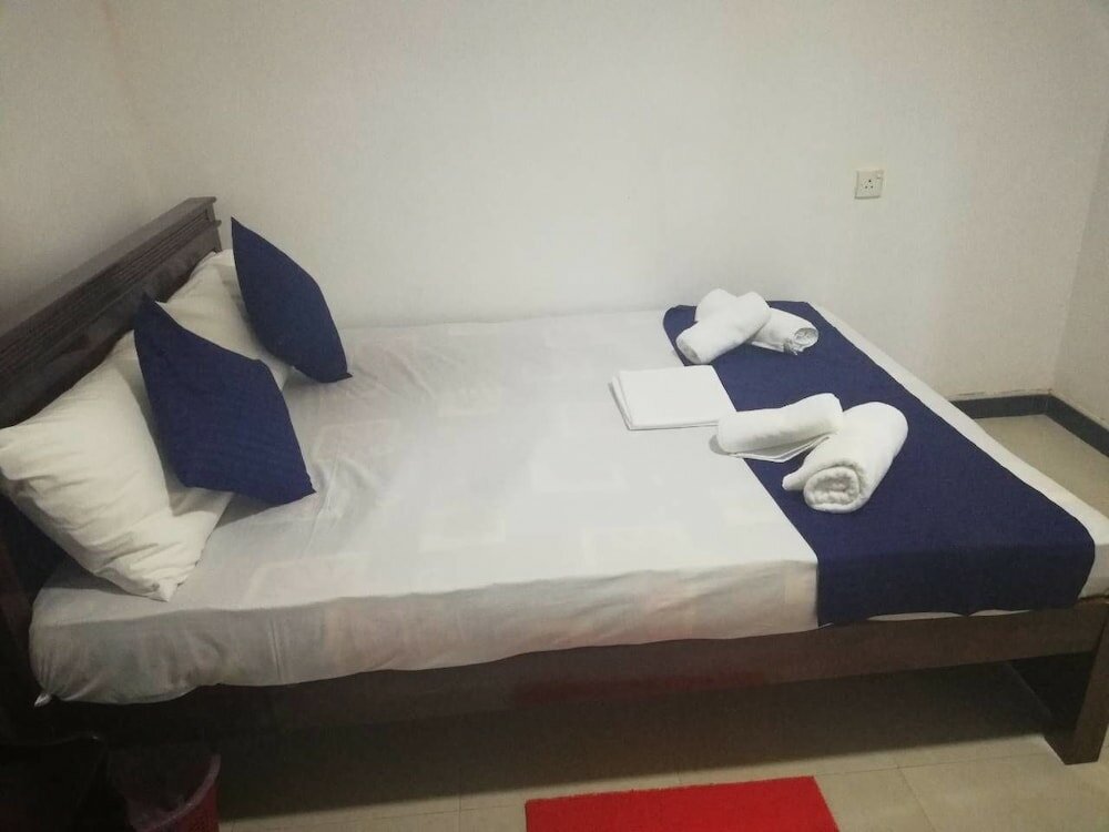 Фото N. L. I. Guest House